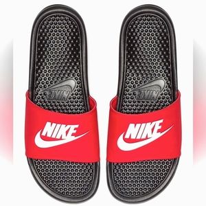 Nike Benassi Jdi slides